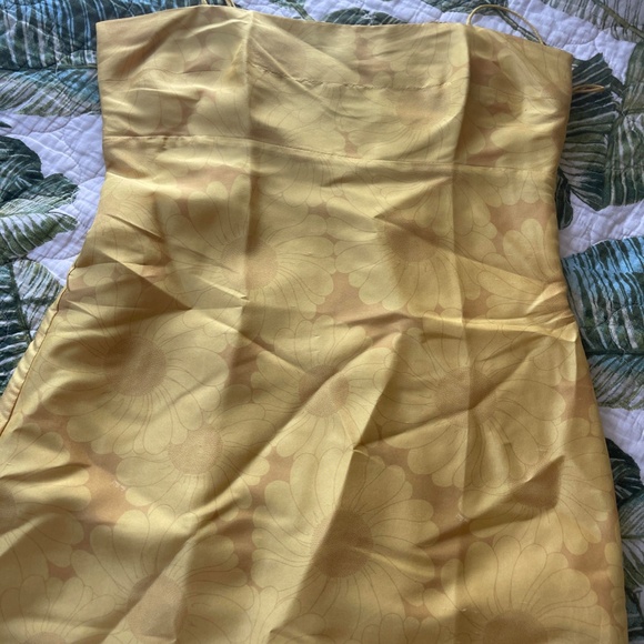 REALISATION PAR CHRISTY DRESS SUNFLOWER SIZE L NWT - Picture 3 of 5